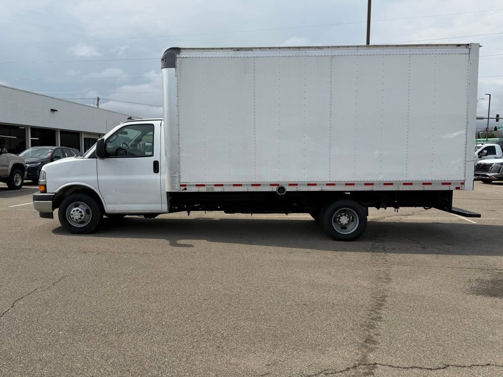 Used 2021 Chevrolet Express 3500 w/ Power Convenience Package image 5