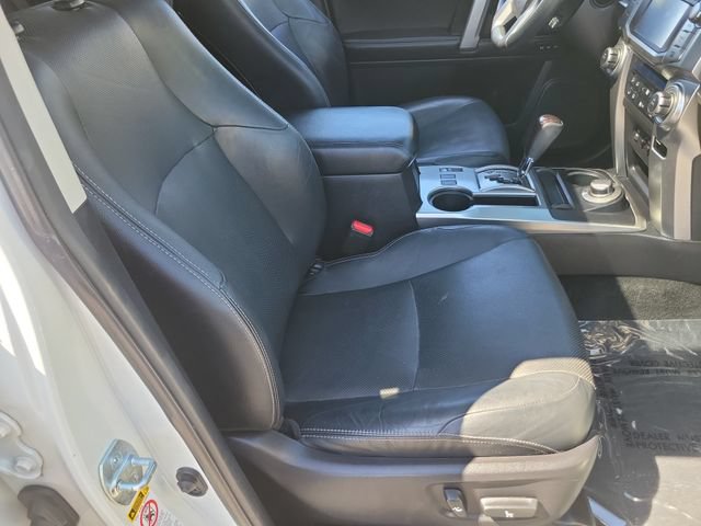 Used 2015 Toyota 4Runner Limited AWD/4WD image 20