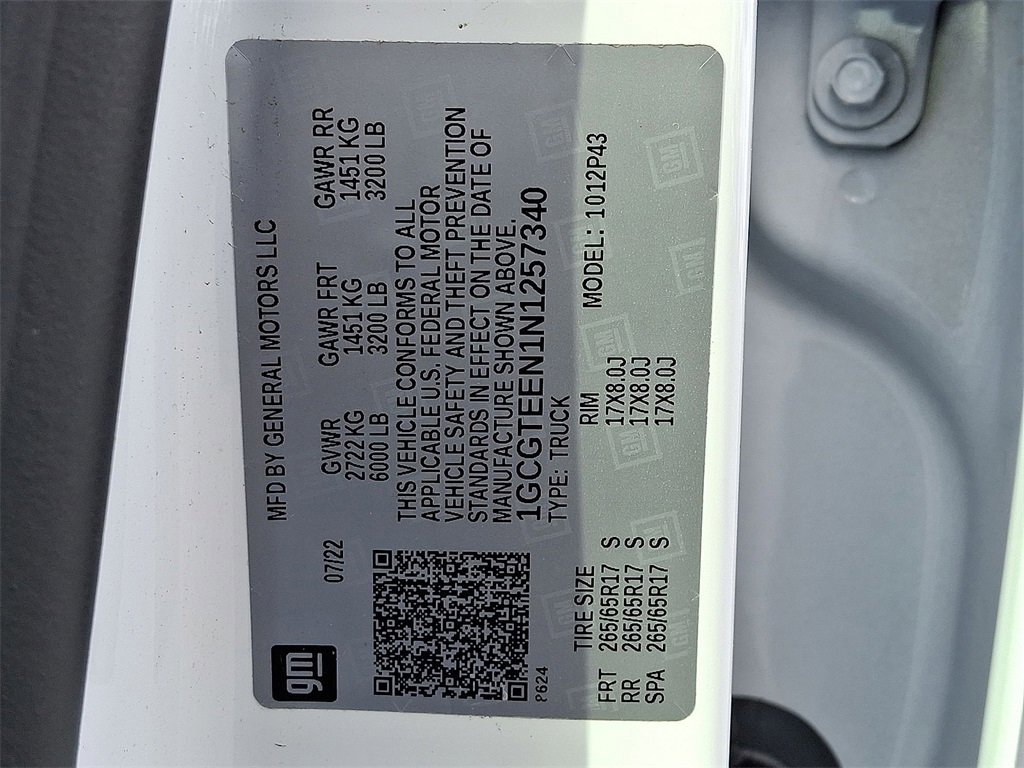 Used 2022 Chevrolet Colorado ZR2 w/ ZR2 Dusk Special Edition image 18