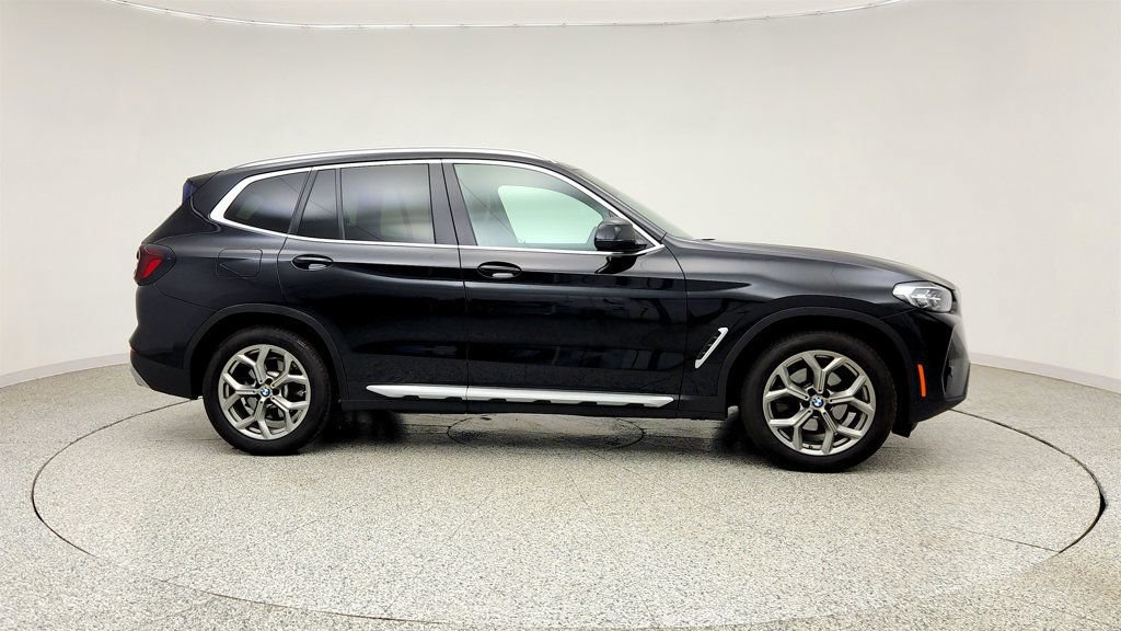 Used 2022 BMW X3 xDrive30i w/ Premium Package 2 AWD/4WD image 4
