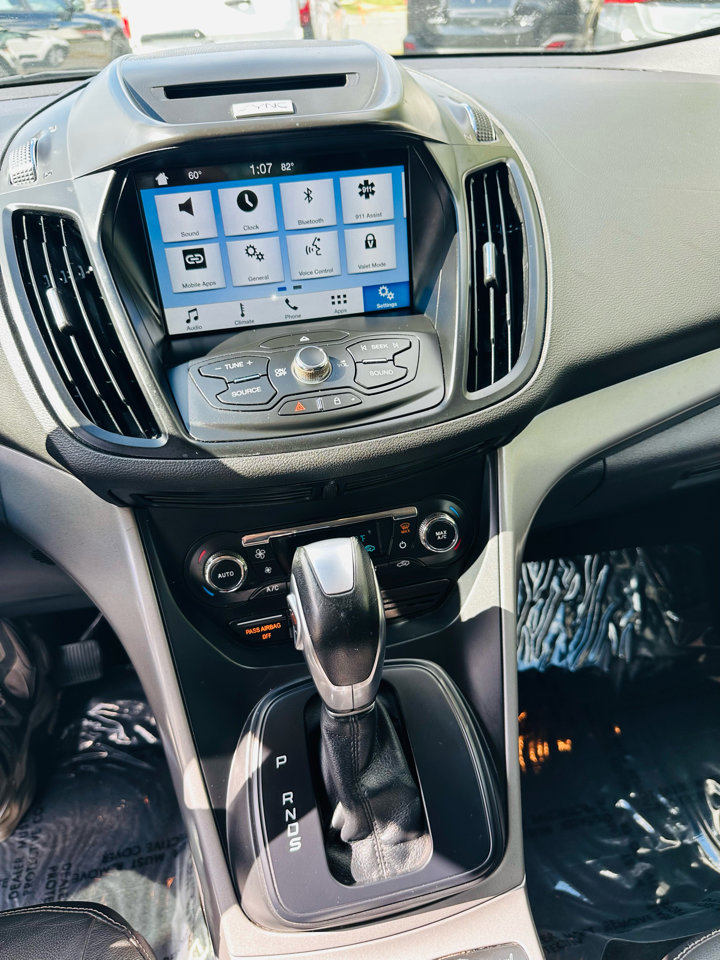 Used 2016 Ford Escape SE w/ SE Leather Comfort Package image 11