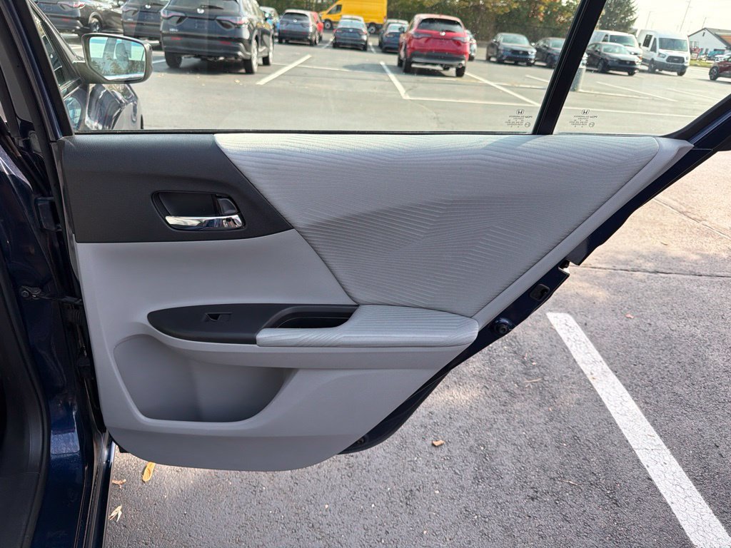 Used 2014 Honda Accord LX image 22