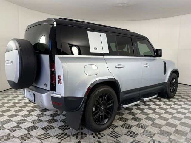 Used 2023 Land Rover Defender 110 S AWD/4WD image 3