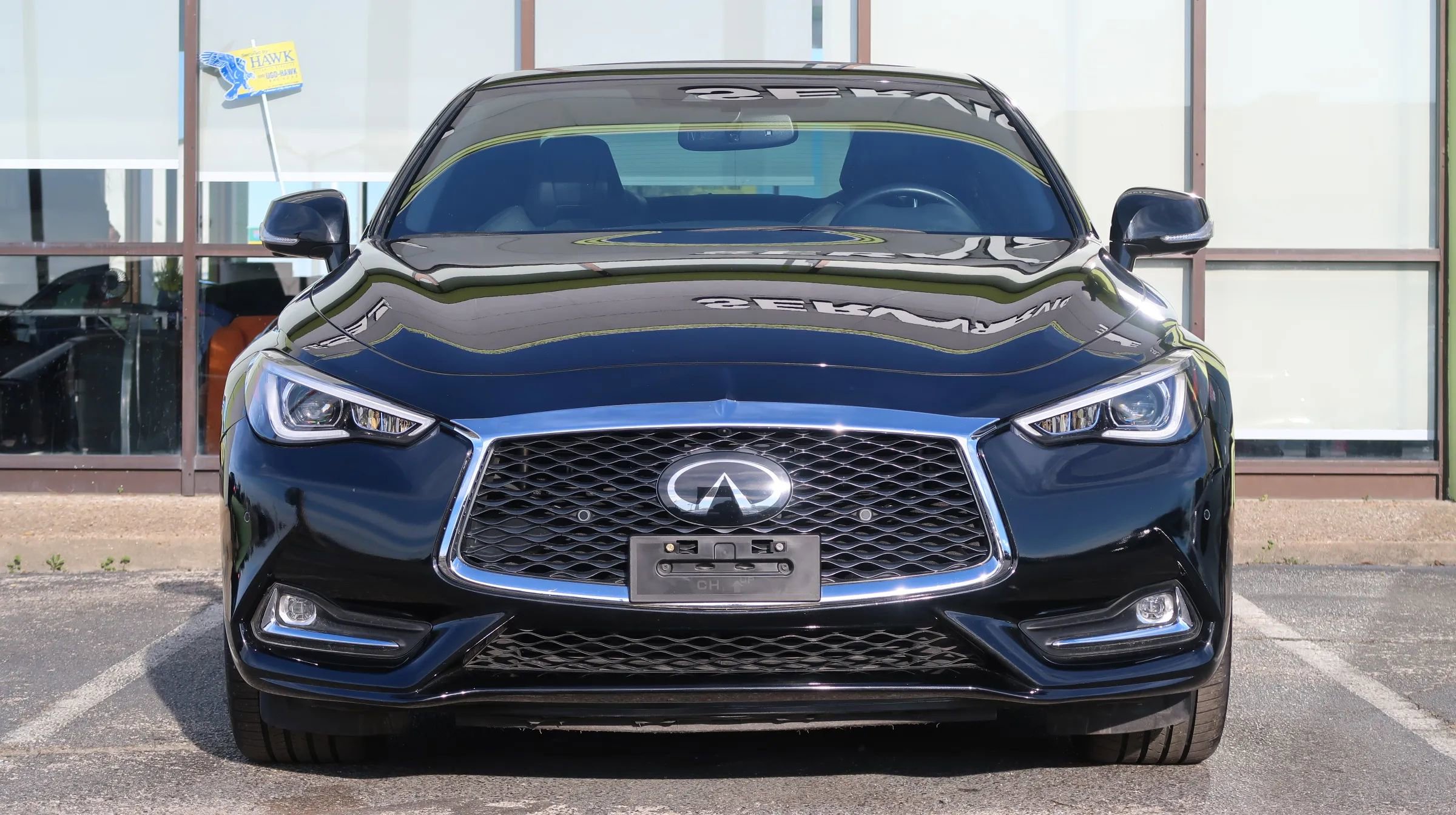 Used 2021 INFINITI Q60 3.0t Luxe w/ Essential Package AWD/4WD image 2