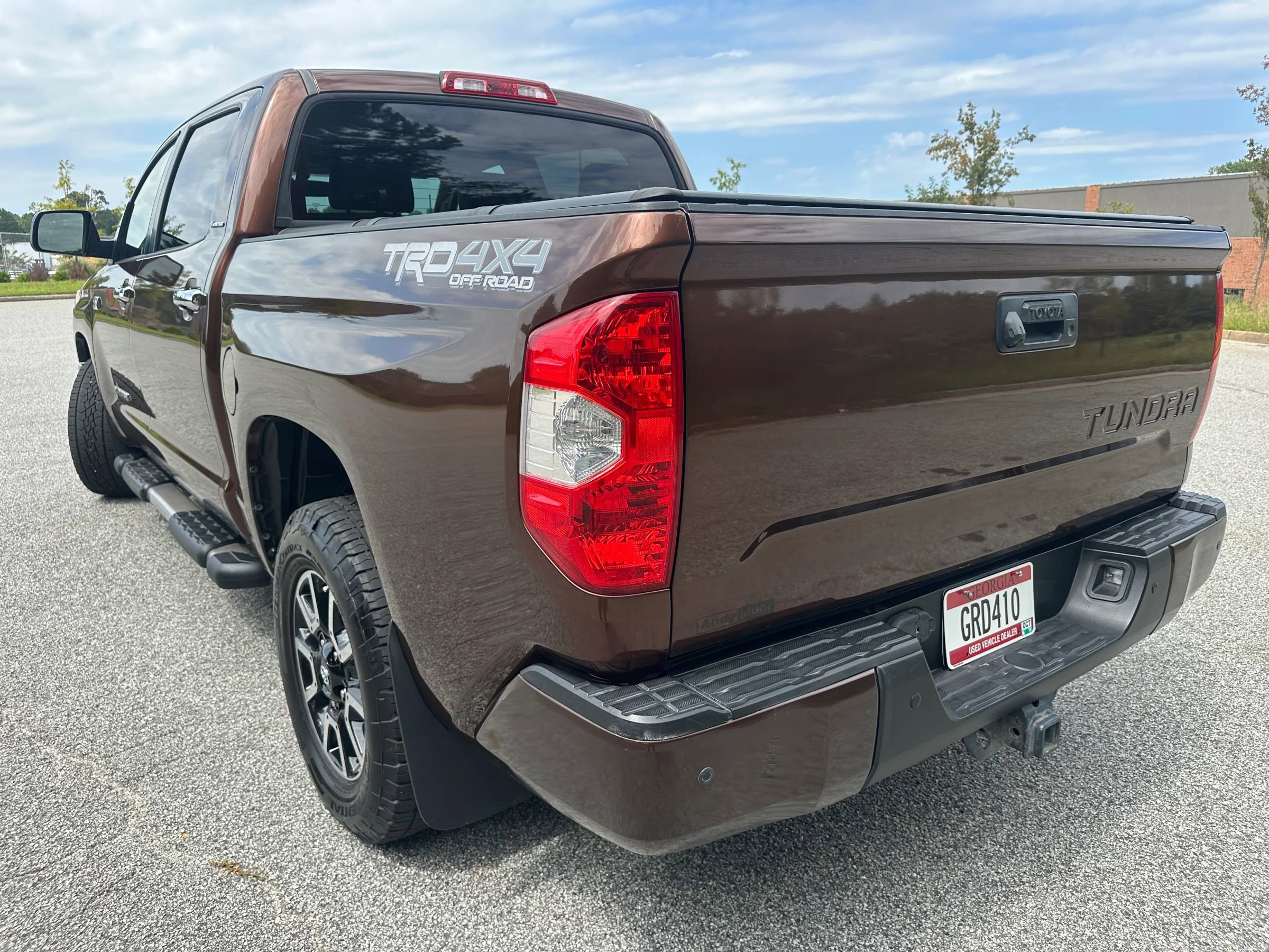 Used 2017 Toyota Tundra Limited image 3
