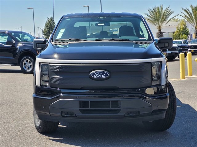 New 2025 Ford F150 Lightning Flash image 3