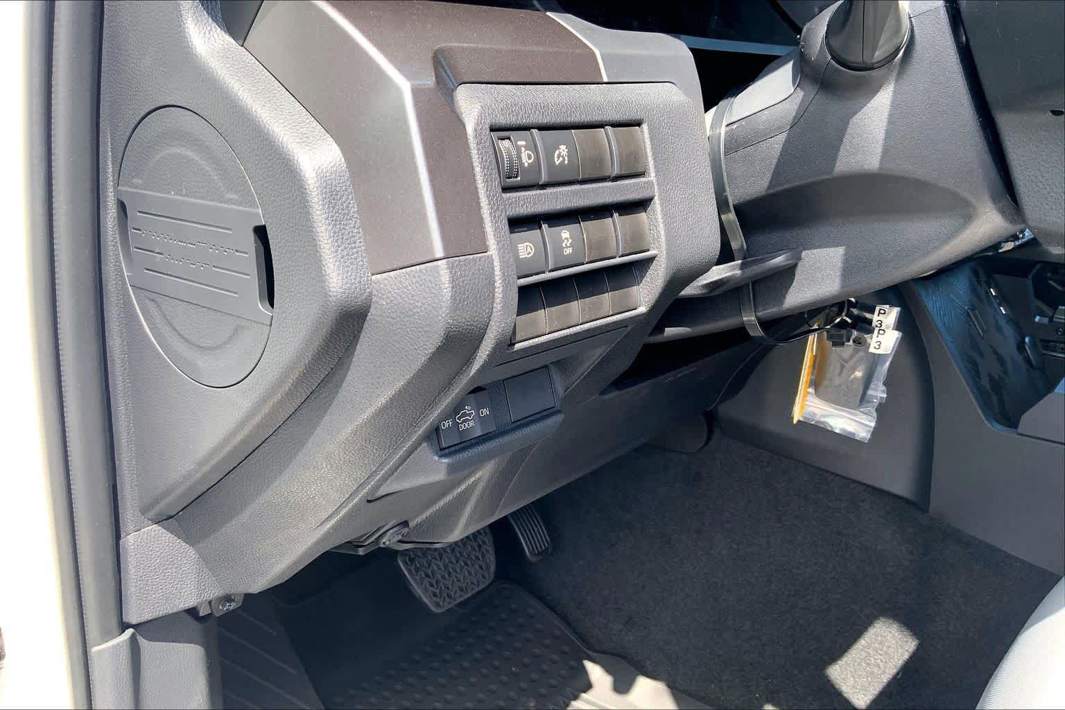 New 2026 Toyota Tacoma SR5 AWD/4WD image 20