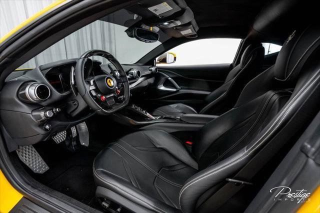 Used 2018 Ferrari 812 Superfast RWD image 40