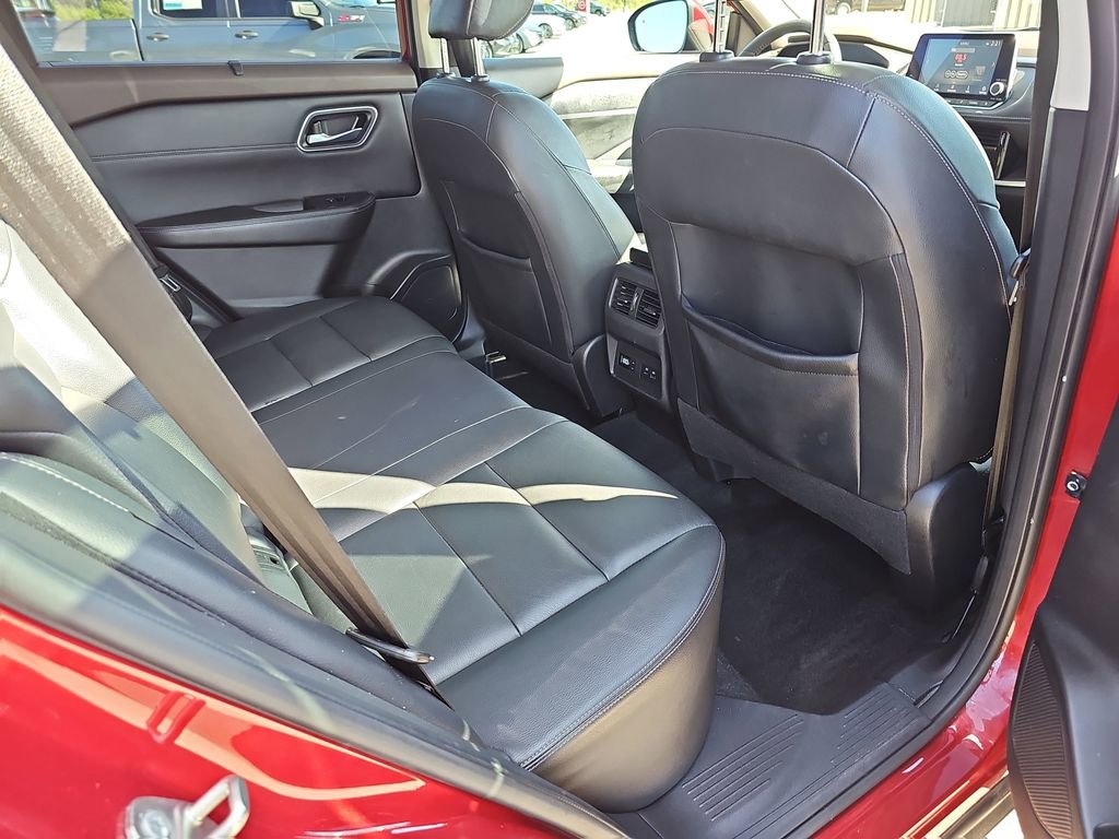 Used 2021 Nissan Rogue SL image 14