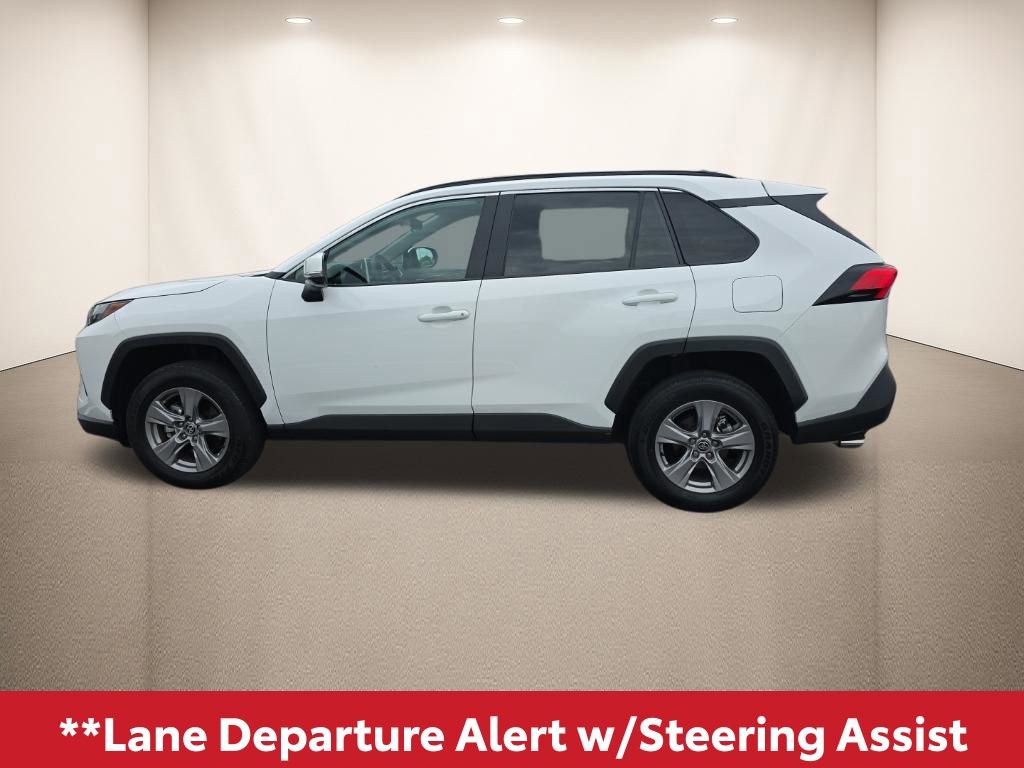 Used 2025 Toyota RAV4 XLE w/ Convenience Package image 12