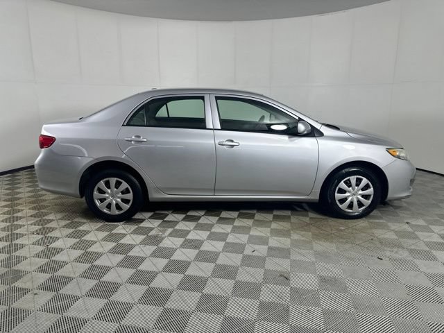 Used 2010 Toyota Corolla FWD image 8