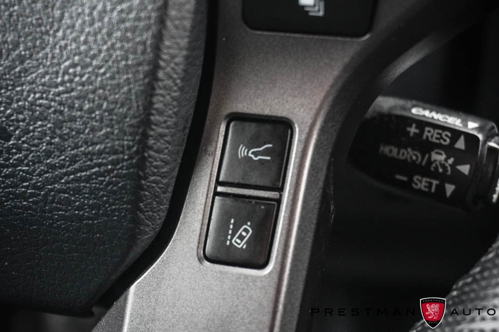 Used 2020 Toyota Tacoma TRD Off-Road image 32