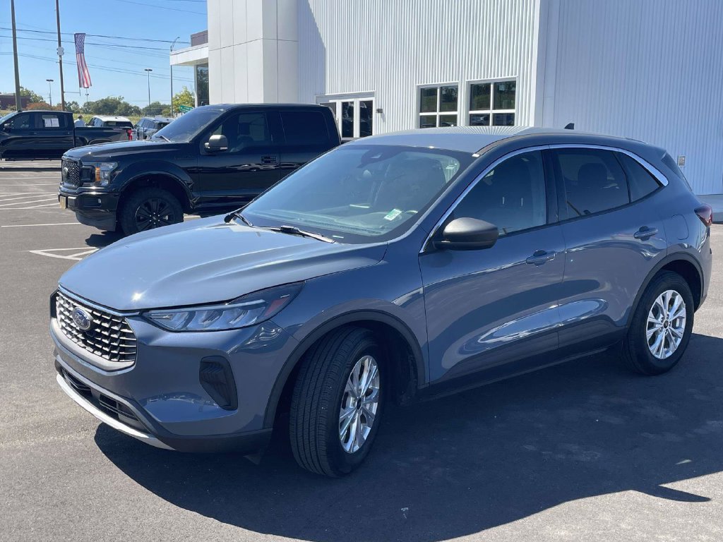 Certified 2023 Ford Escape Active FWD image 7
