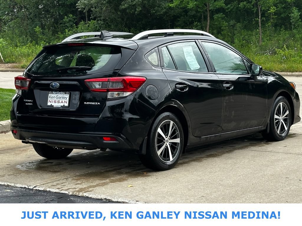 Used 2023 Subaru Impreza 2.0i Premium AWD/4WD image 3