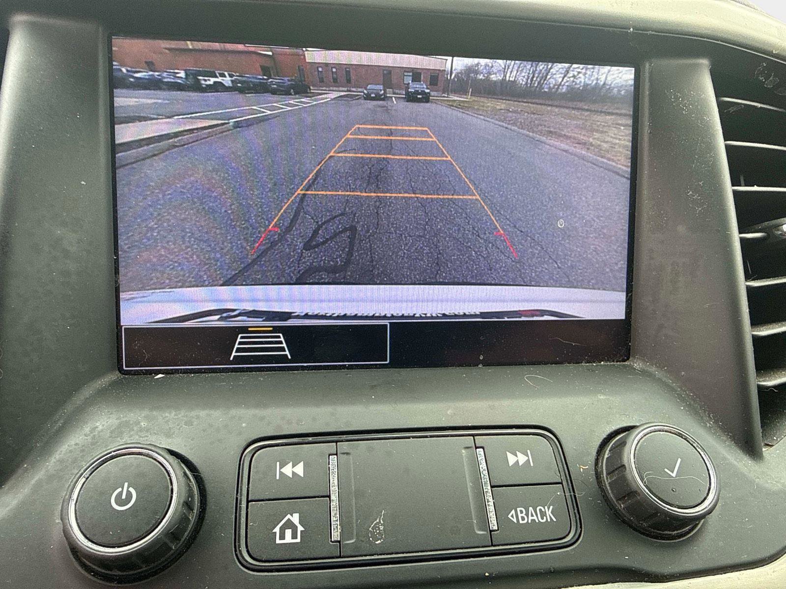 Used 2021 GMC Acadia SLE w/ Driver Convenience Package image 26