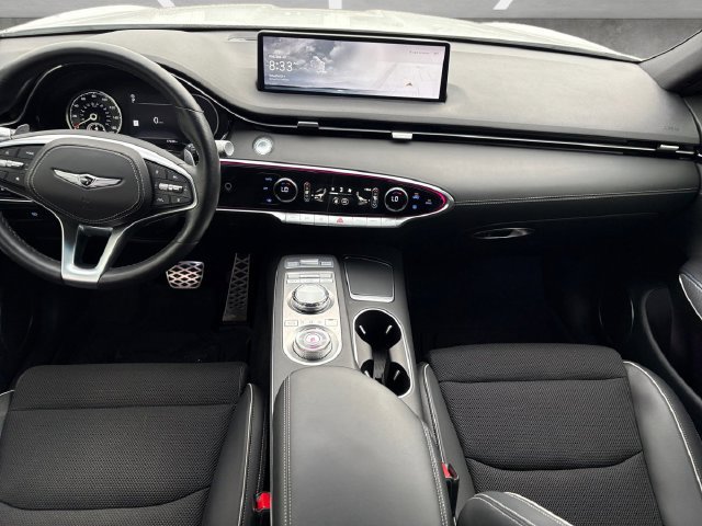 Used 2025 Genesis GV70 3.5T Sport AWD/4WD image 20