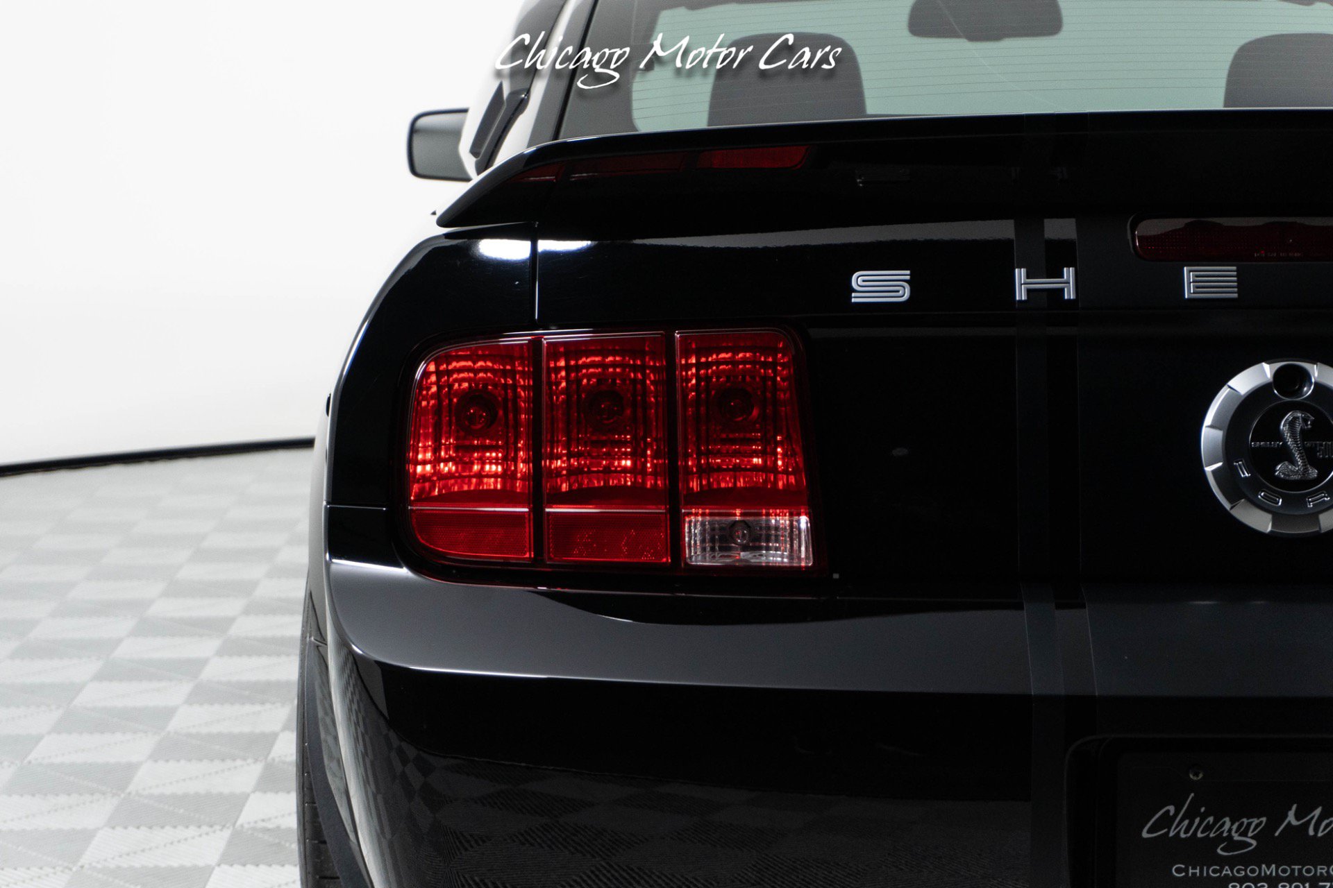 Used 2007 Ford Mustang Shelby GT500 RWD image 23