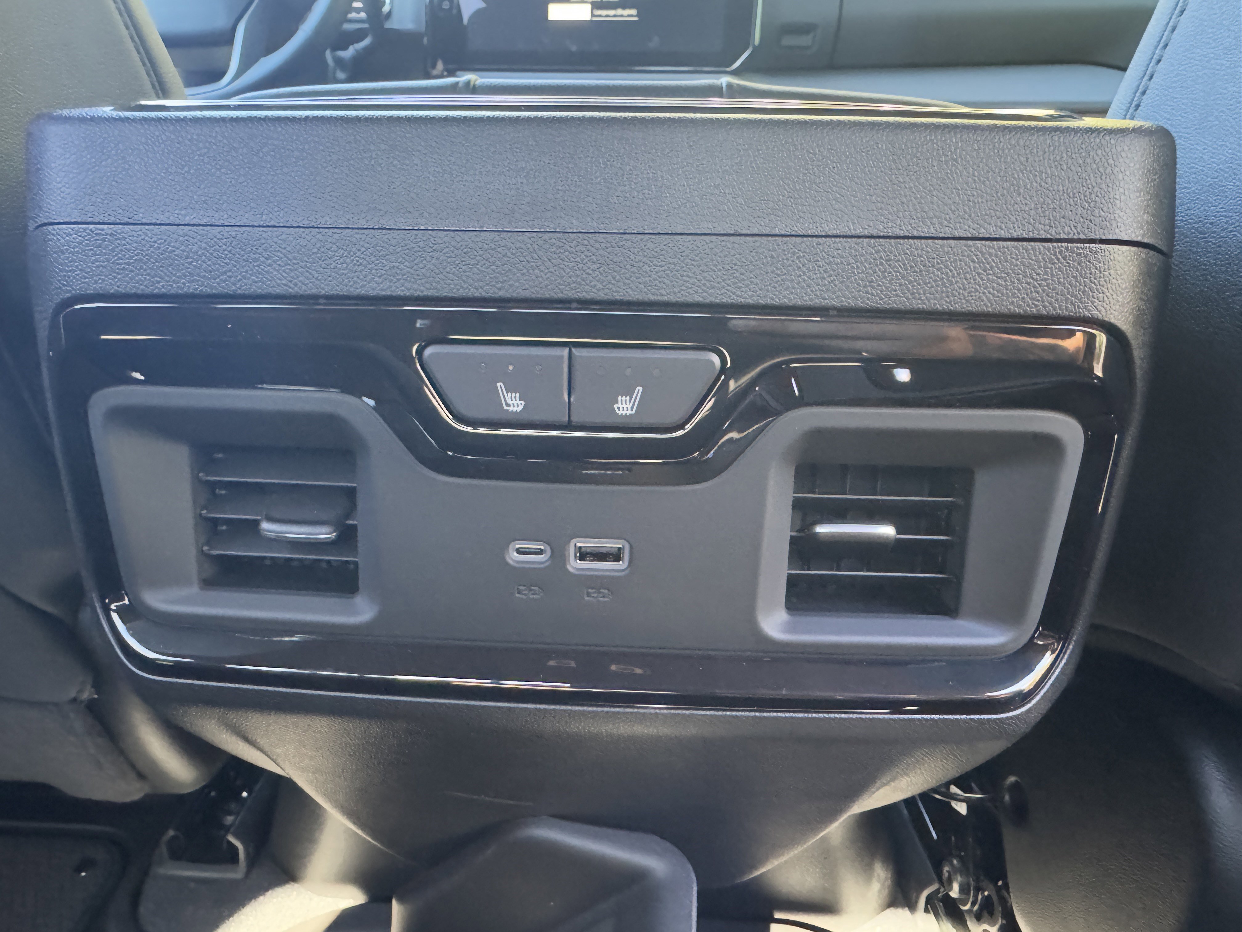 New 2026 GMC Sierra 2500 AT4 w/ AT4 Premium Plus Package image 37