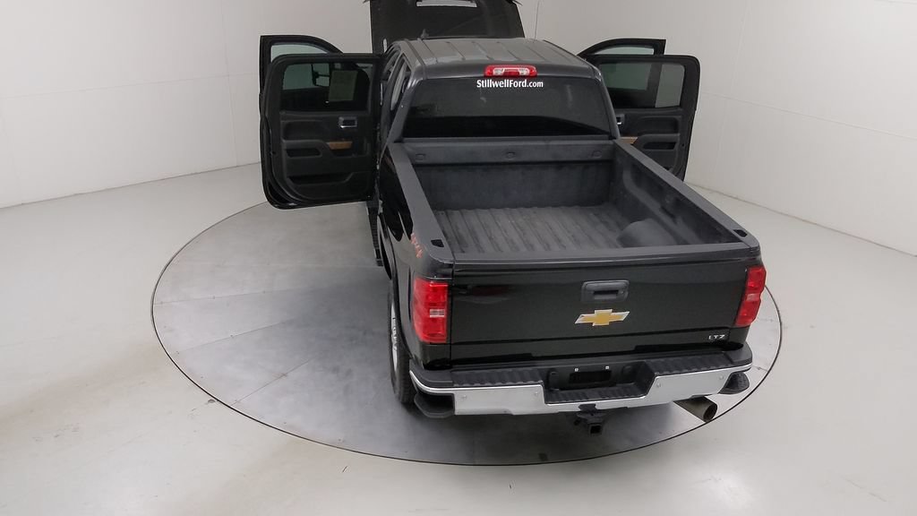 Used 2018 Chevrolet Silverado 2500 LTZ w/ Duramax Plus Package AWD/4WD image 52