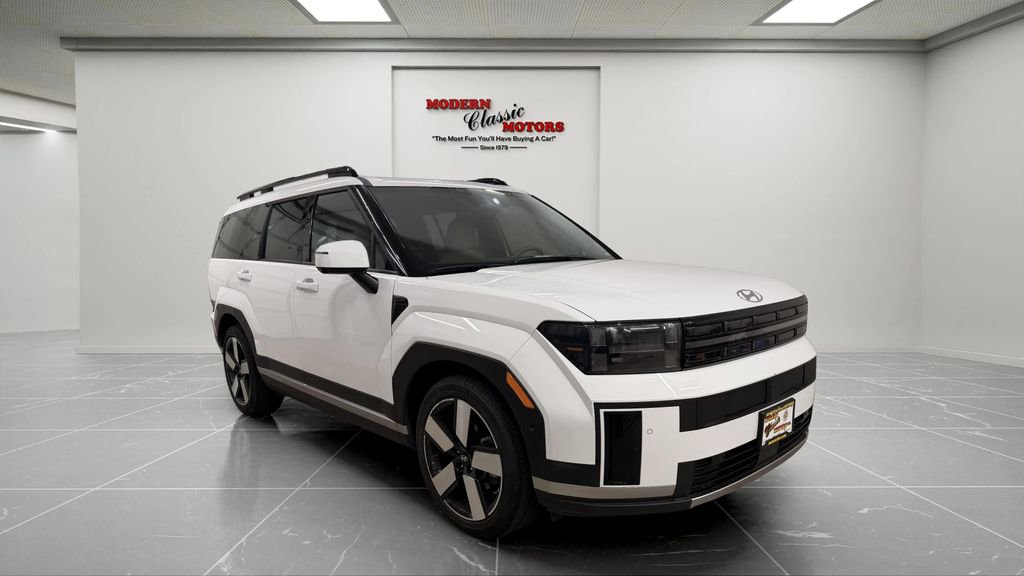 Used 2025 Hyundai Santa Fe Limited AWD/4WD image 1