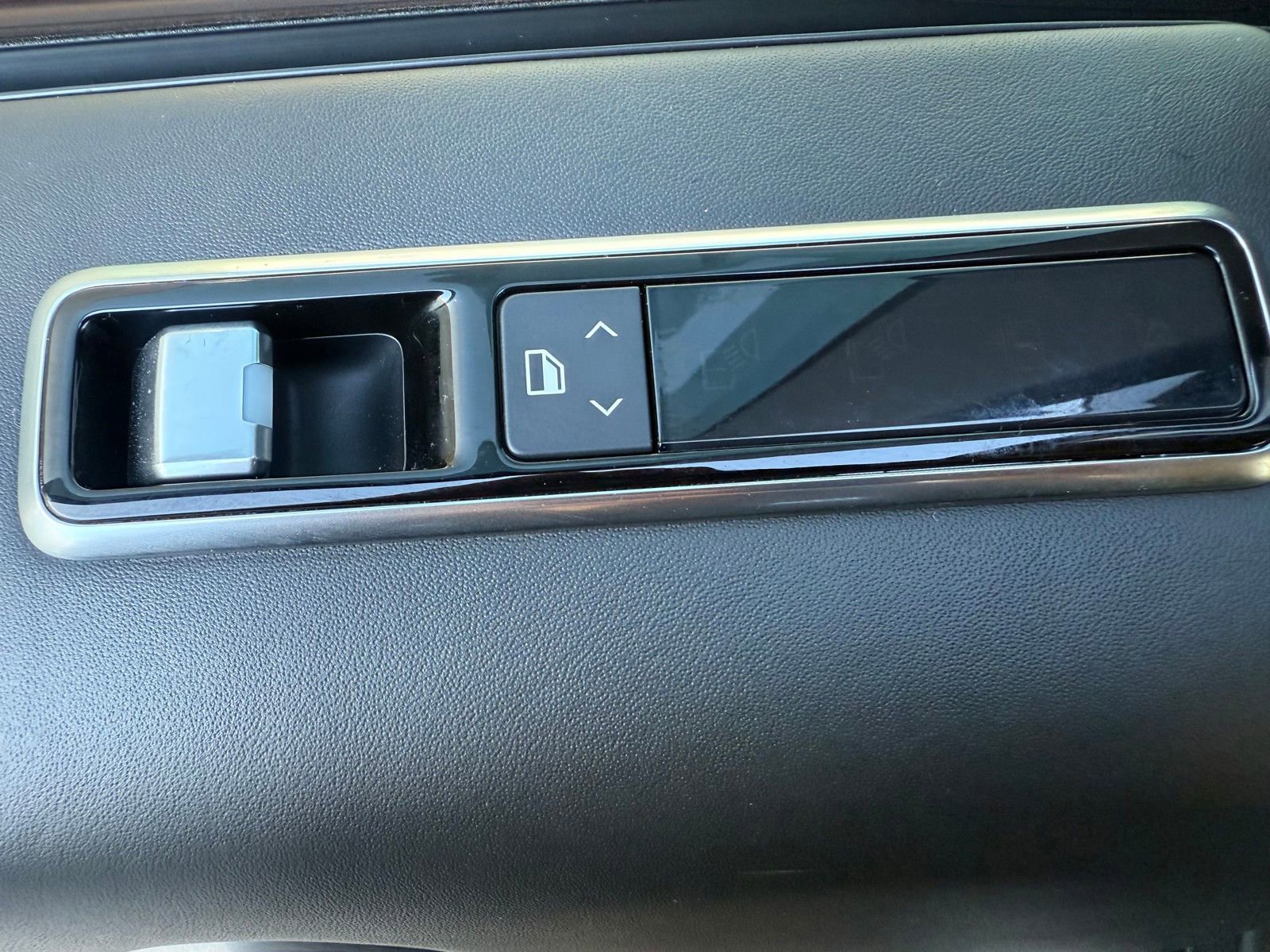 Used 2019 Land Rover Range Rover Autobiography AWD/4WD image 27