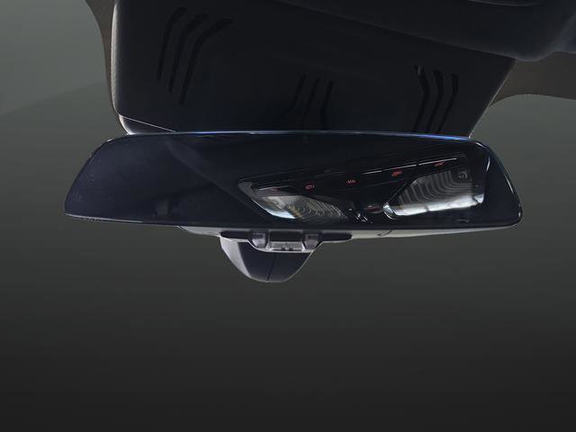 Used 2021 BMW X7 M50i w/ Dynamic Handling Package image 28