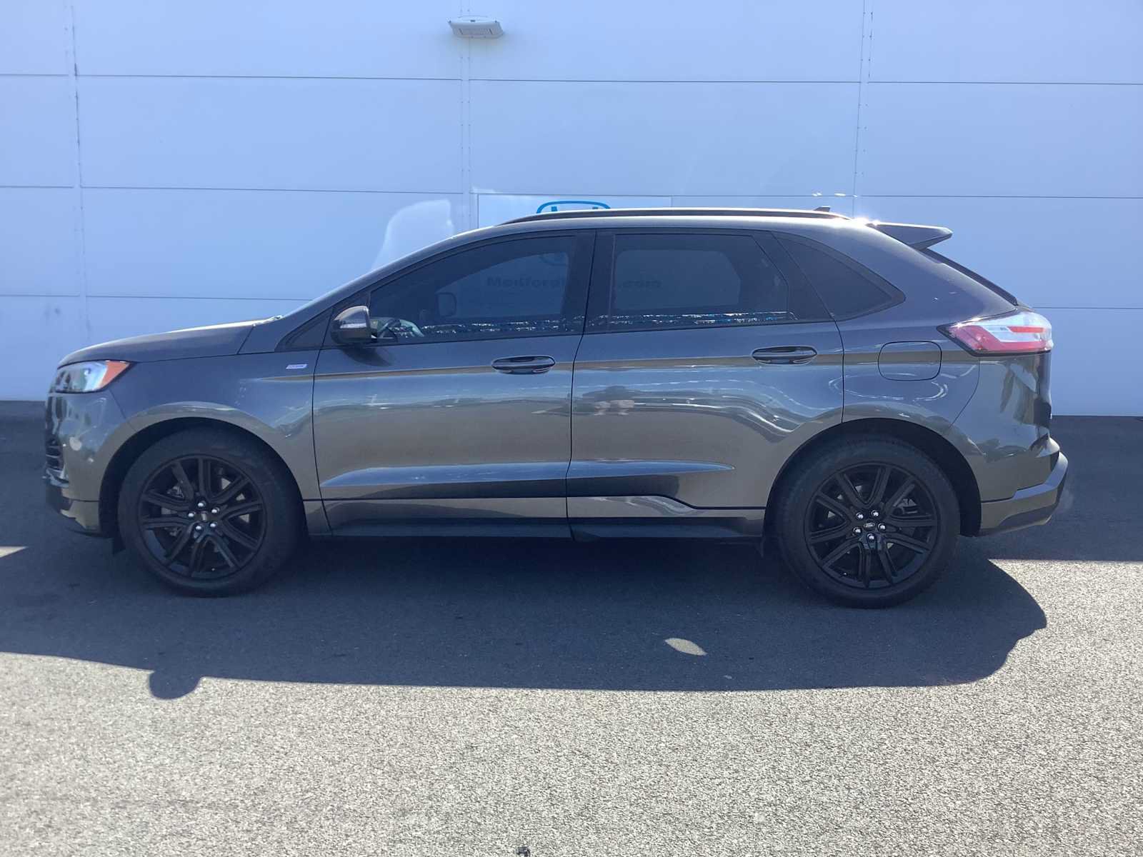 Used 2020 Ford Edge ST-Line AWD/4WD image 2