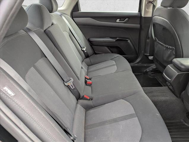 Used 2022 Kia K5 LXS image 27