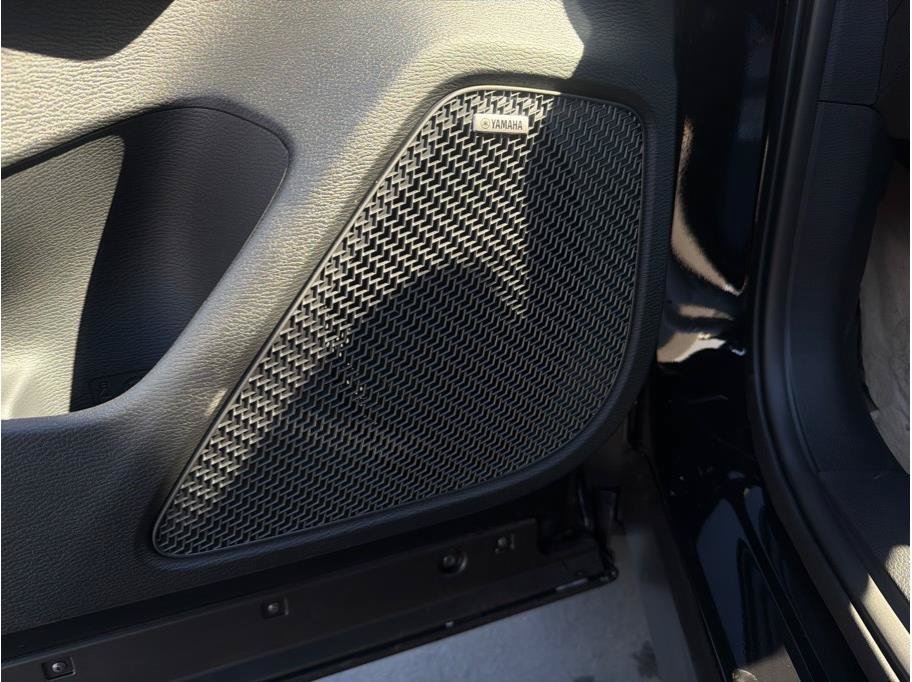 New 2026 Mitsubishi Outlander SE FWD image 24