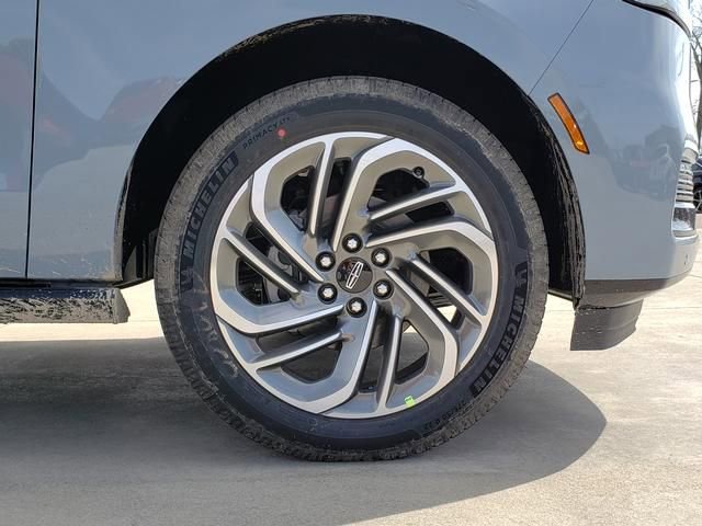 New 2026 Lincoln Navigator L Reserve image 22