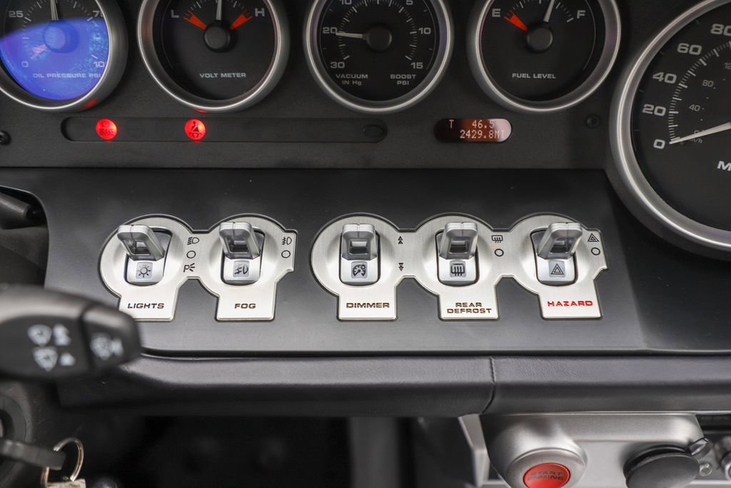 Used 2006 Ford GT RWD image 29