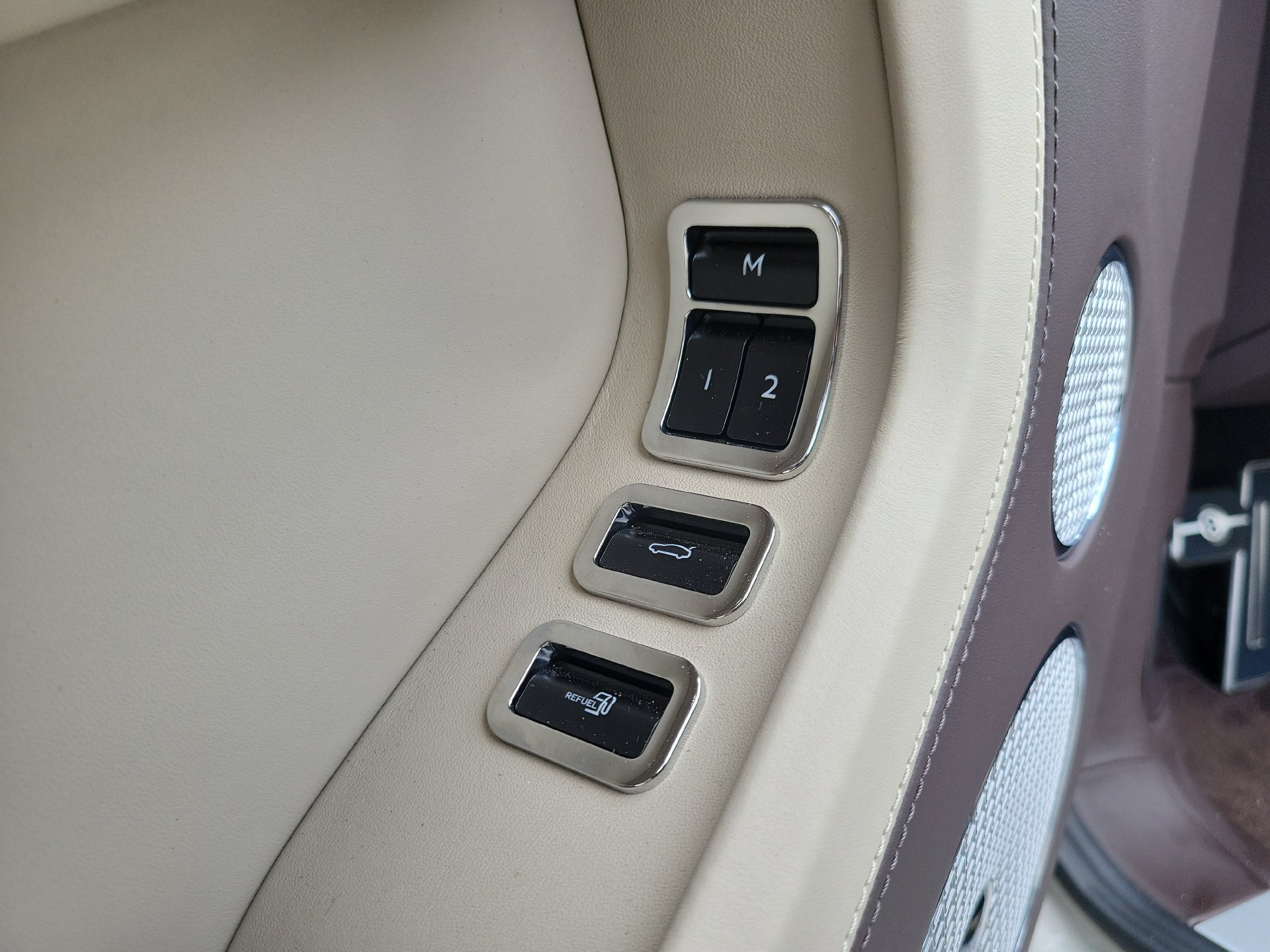 Certified 2025 Bentley Continental GT Speed AWD/4WD image 26