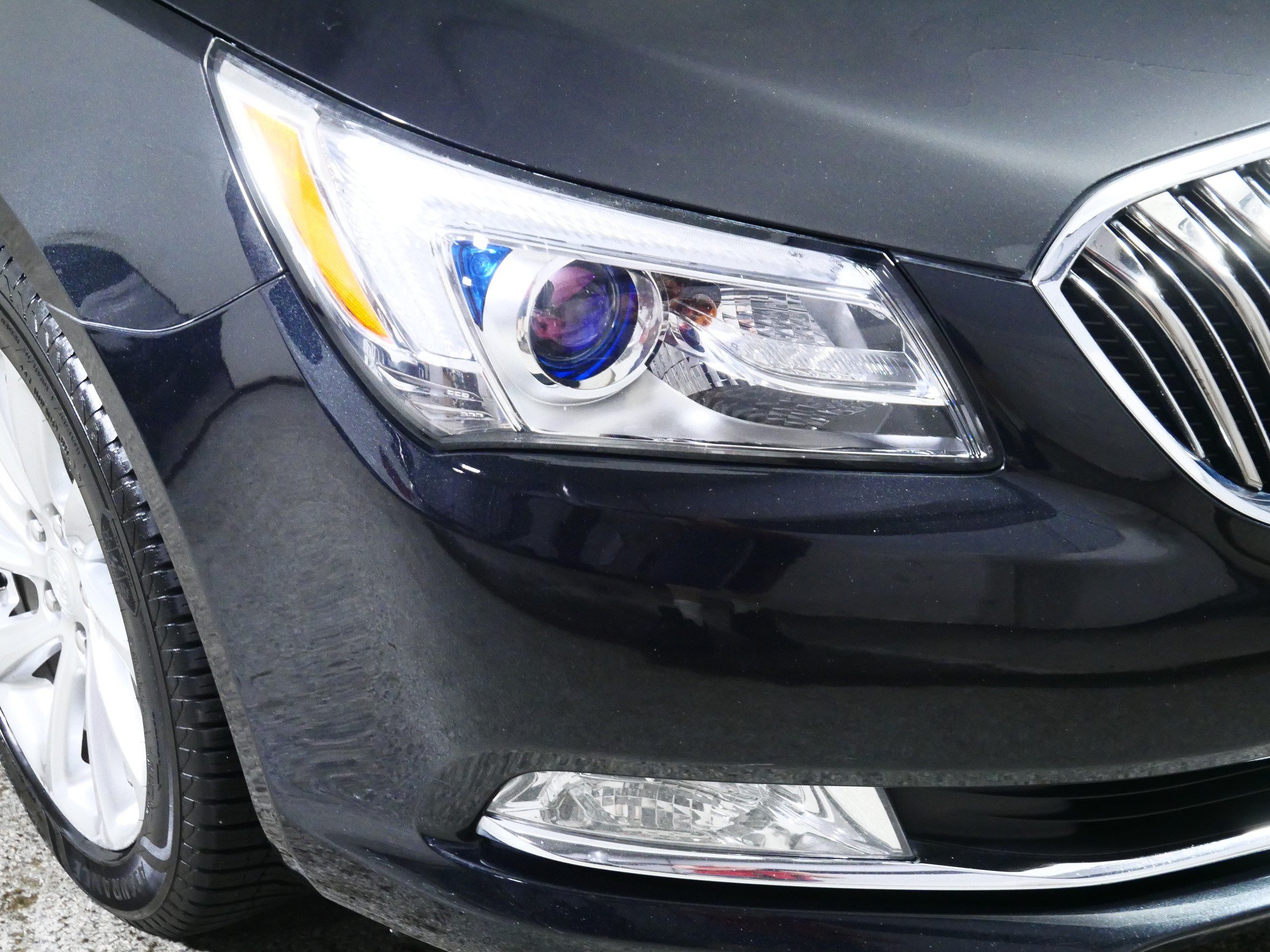 Used 2014 Buick LaCrosse Leather FWD image 16