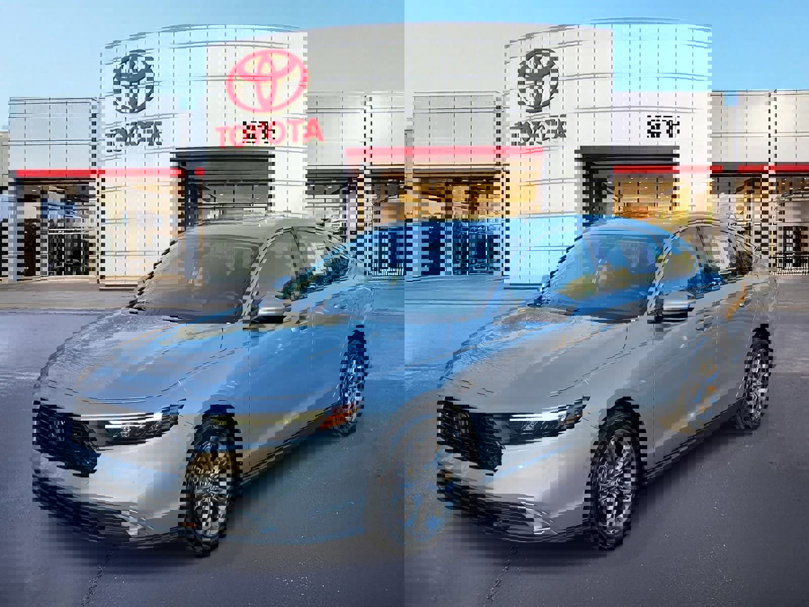 Used 2024 Honda Accord EX