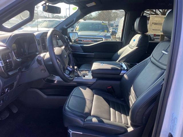 New 2025 Ford F150 Platinum w/ FX4 Off-Road Package AWD/4WD image 9
