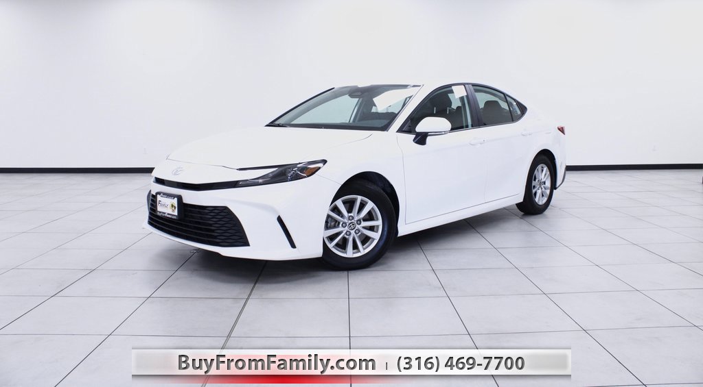 Used 2025 Toyota Camry LE