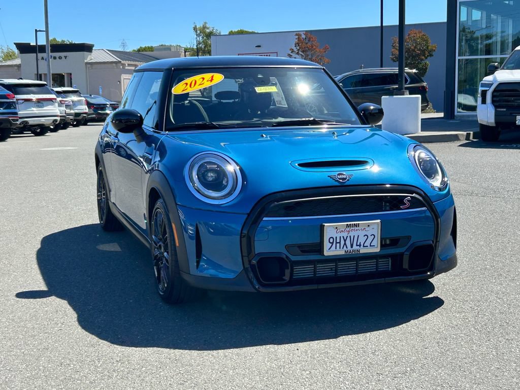 Used 2024 MINI Cooper S FWD image 7