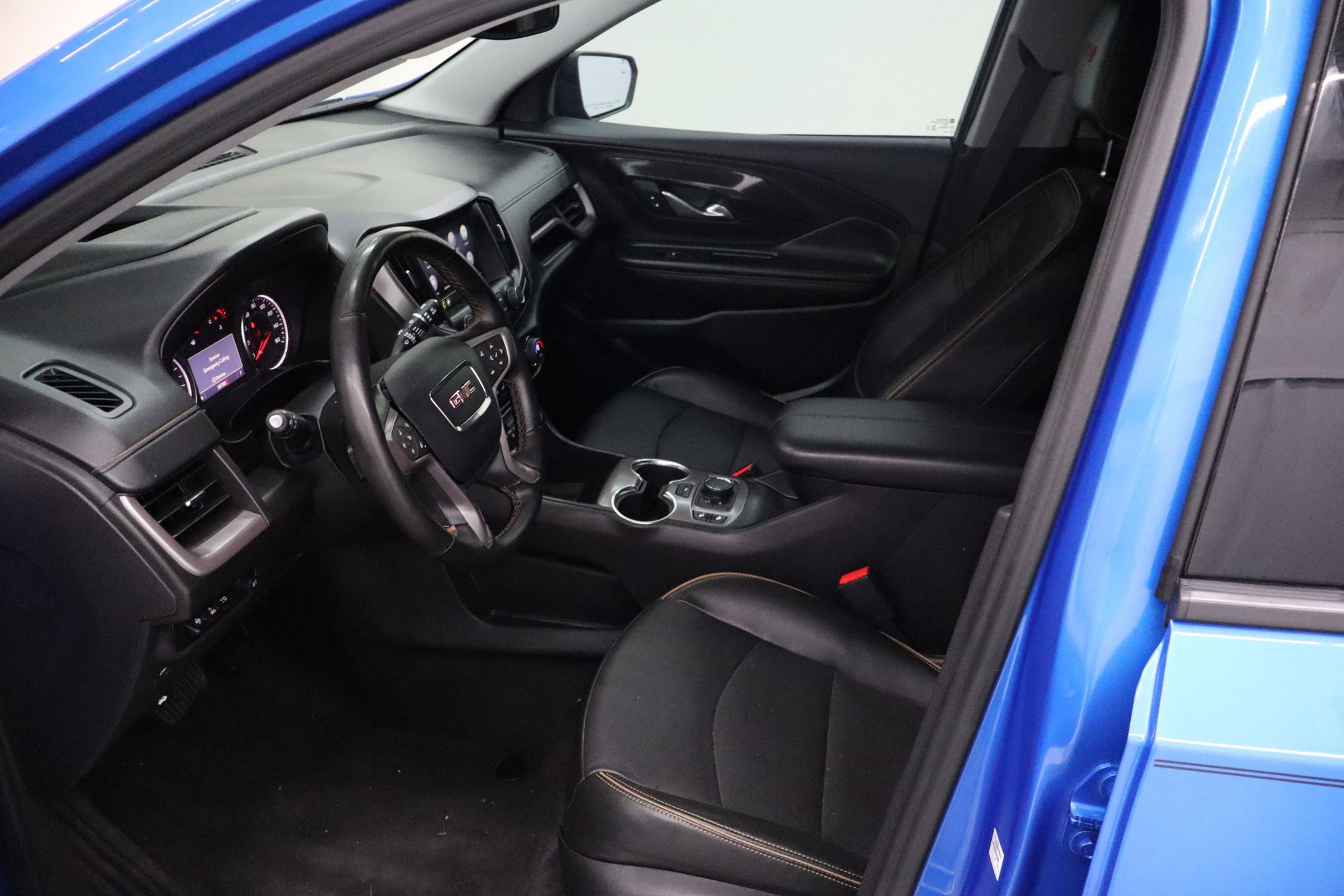 Used 2024 GMC Terrain AT4 w/ Tech Package image 25