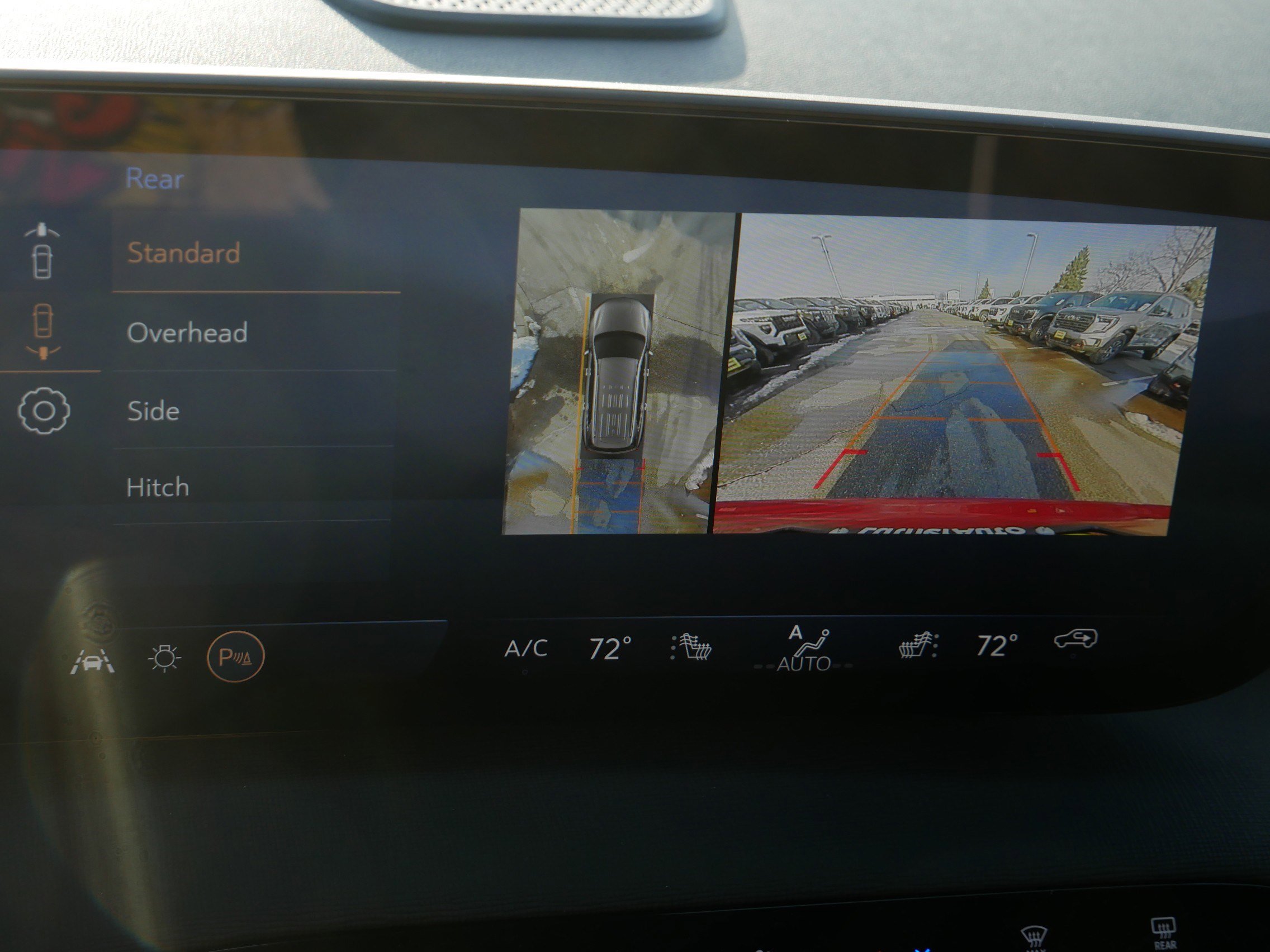 New 2026 Buick Enclave Preferred w/ LPO, Floor Liner Package AWD/4WD image 10