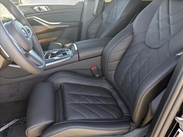New 2026 BMW X5 xDrive50e w/ M Sport Package image 4