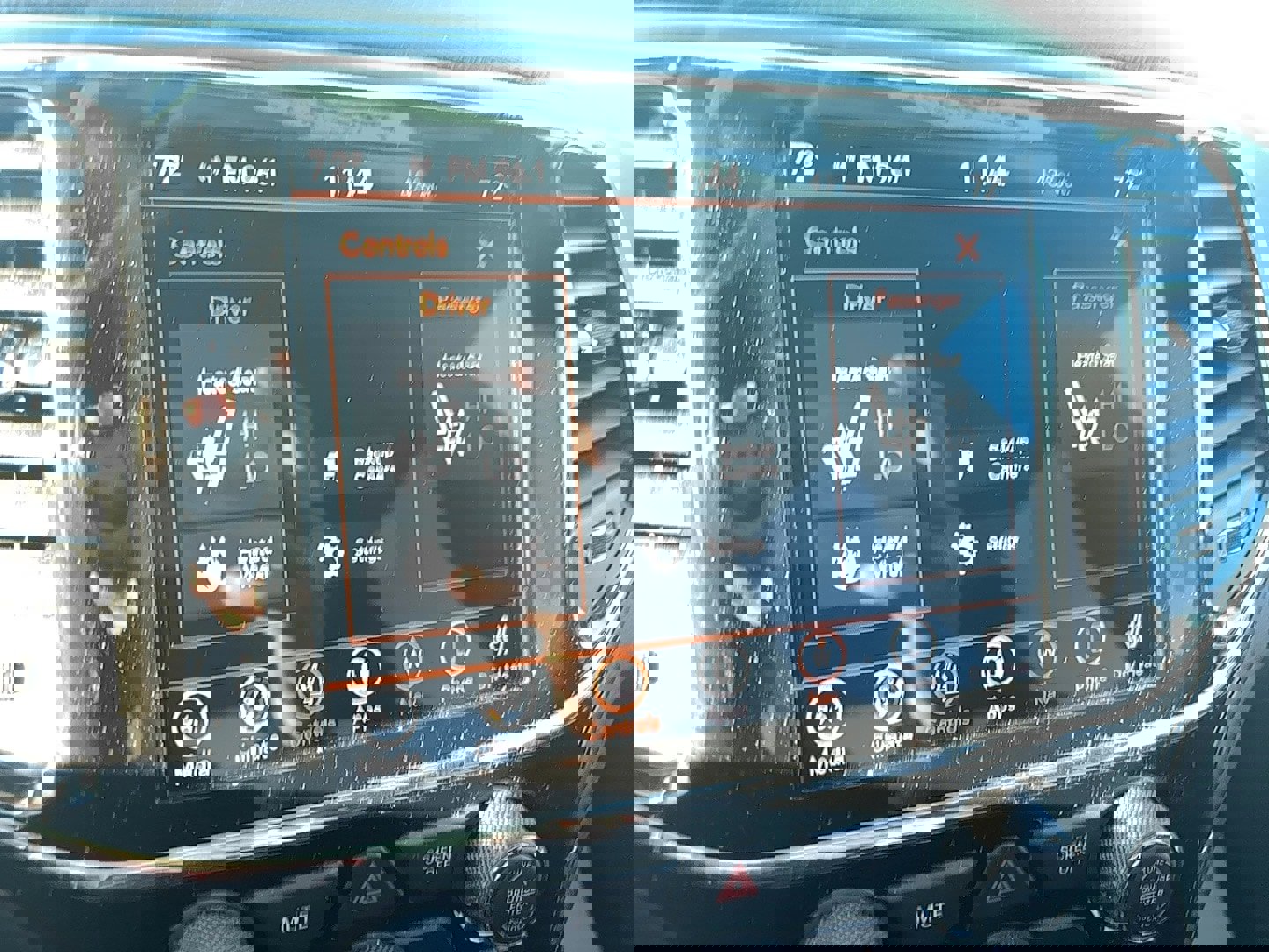 Used 2022 Jeep Grand Cherokee Laredo X image 16