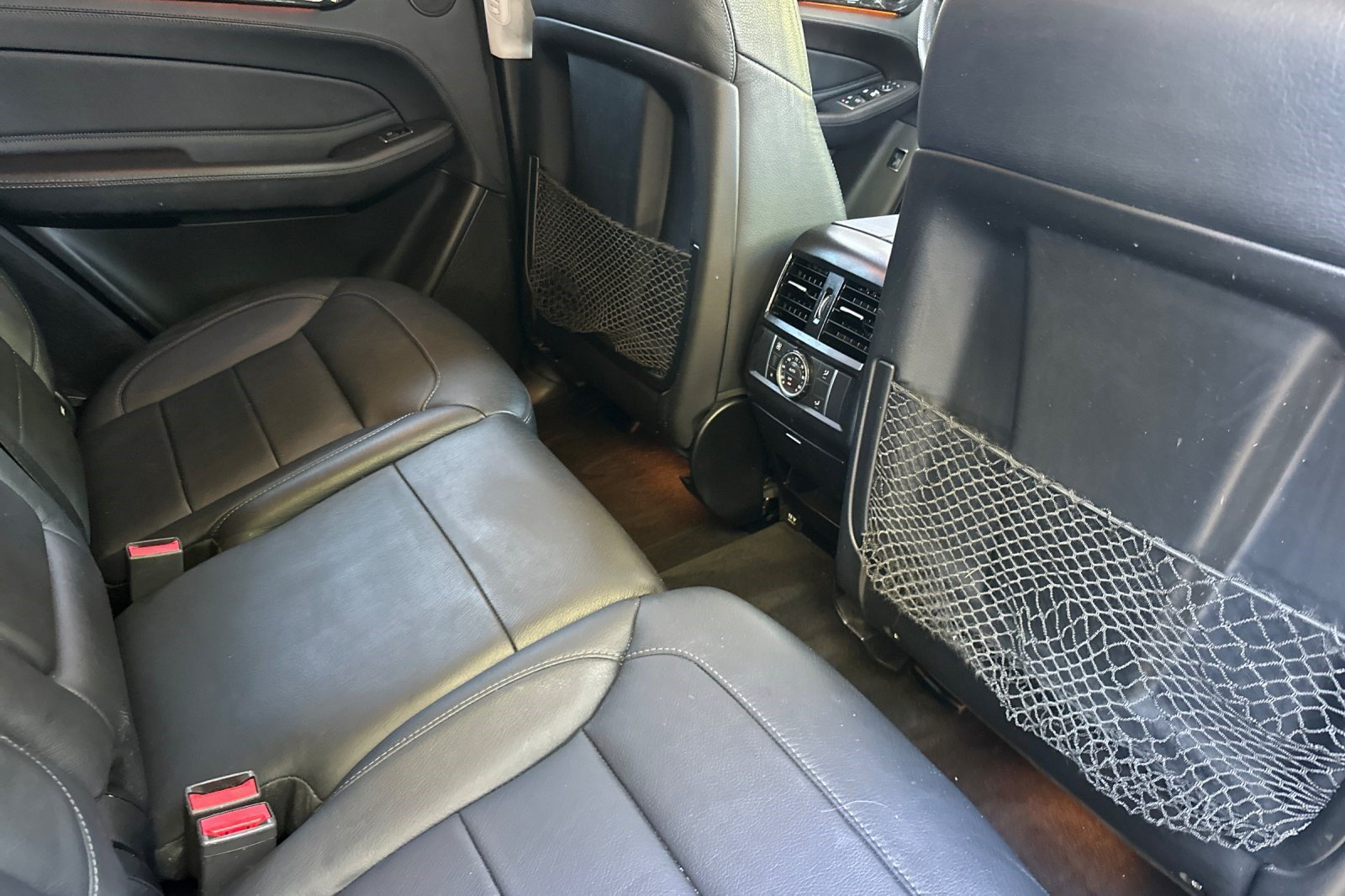 Used 2016 Mercedes-Benz GLE 400 4MATIC image 34