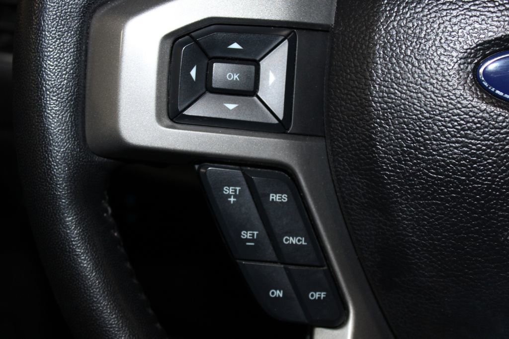 Used 2021 Ford Expedition XLT image 38