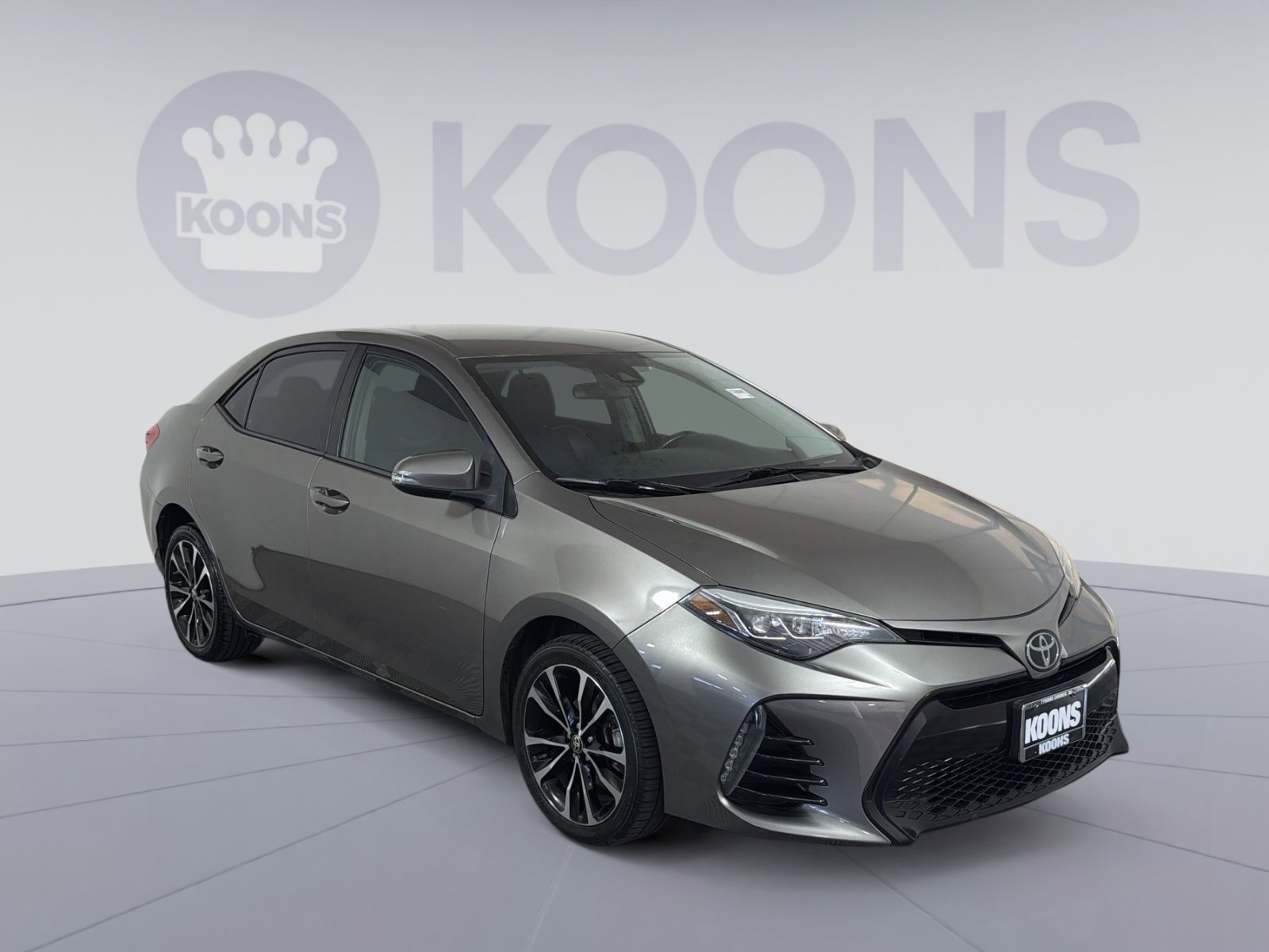 Used 2019 Toyota Corolla SE w/ Carpet Mat Package (TMS) image 10