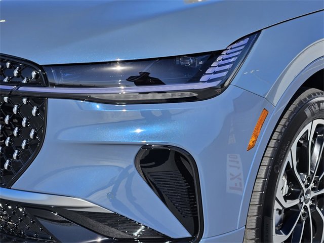 New 2026 Lincoln Nautilus Reserve image 8