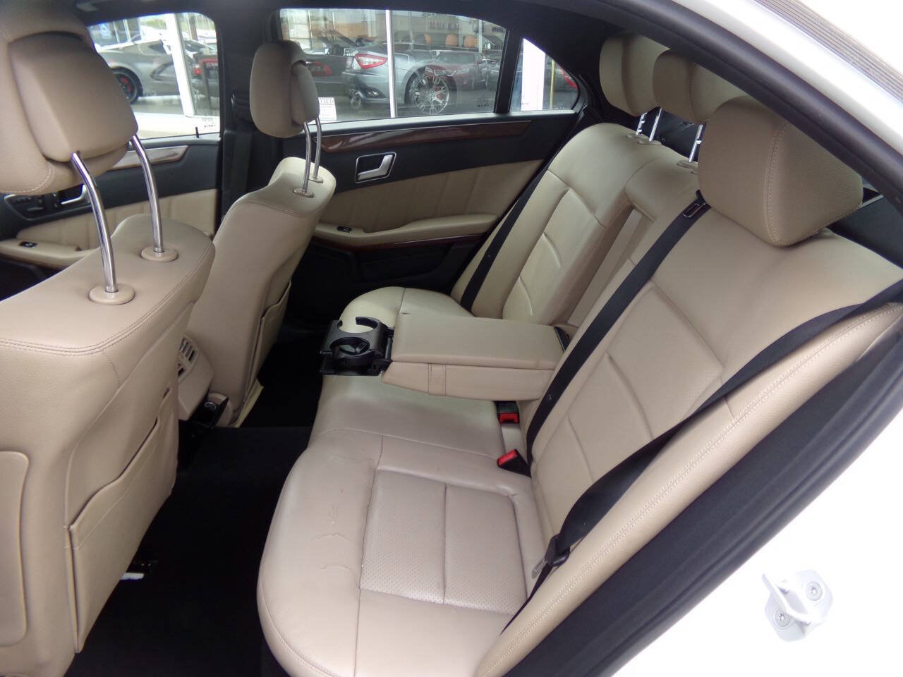Used 2013 Mercedes-Benz E 350 BlueTEC Sedan image 11