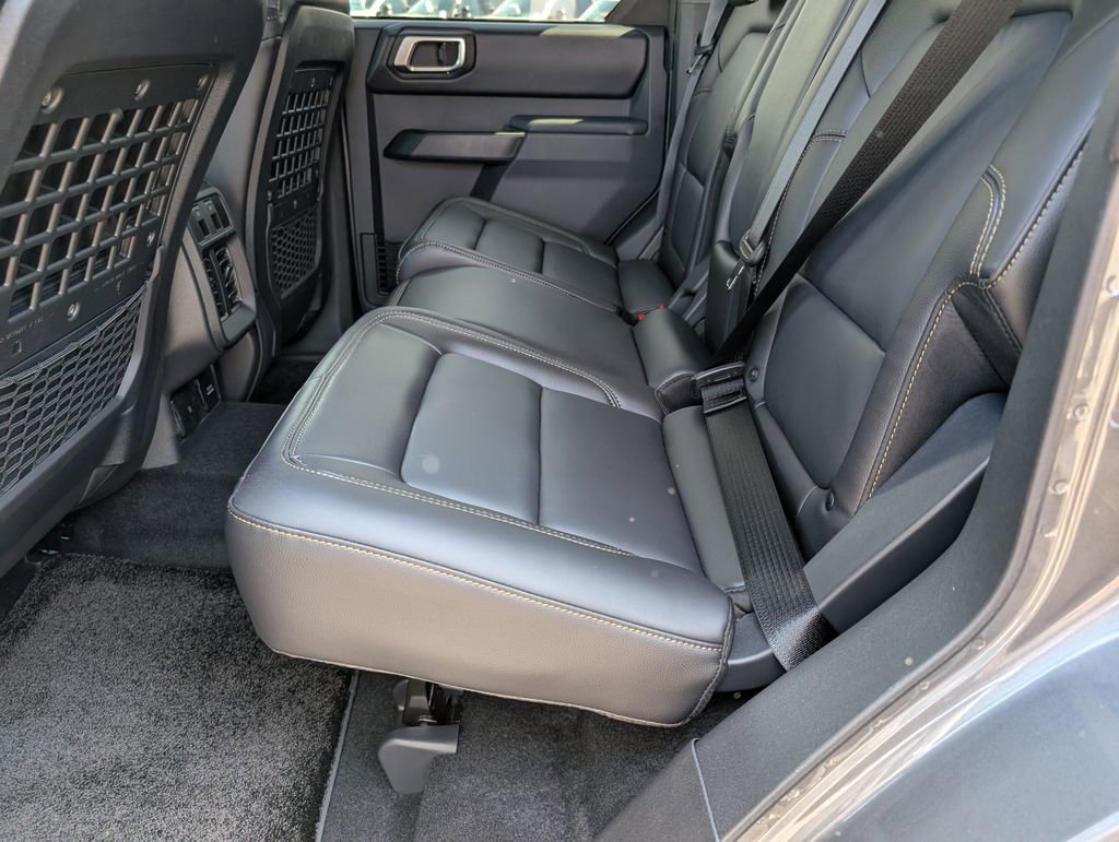 New 2026 Ford Bronco Badlands AWD/4WD image 6