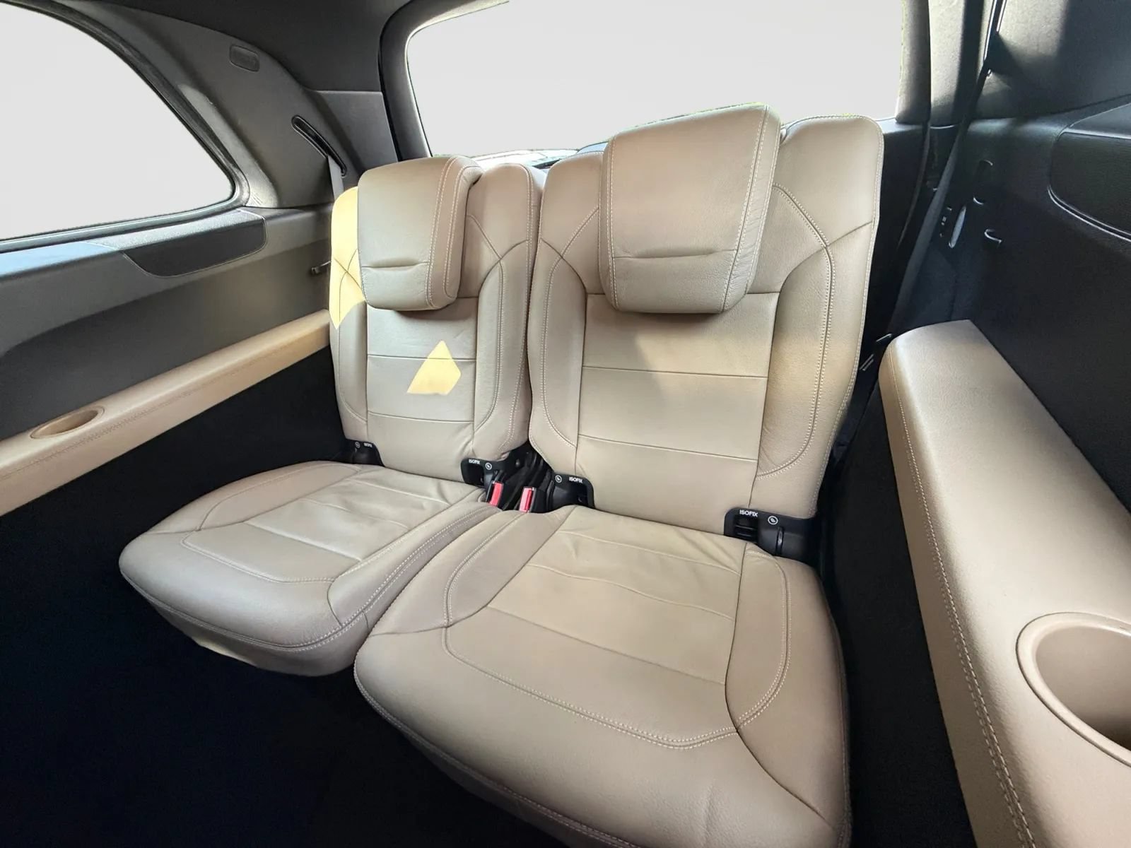 Used 2016 Mercedes-Benz GL 550 4MATIC image 16