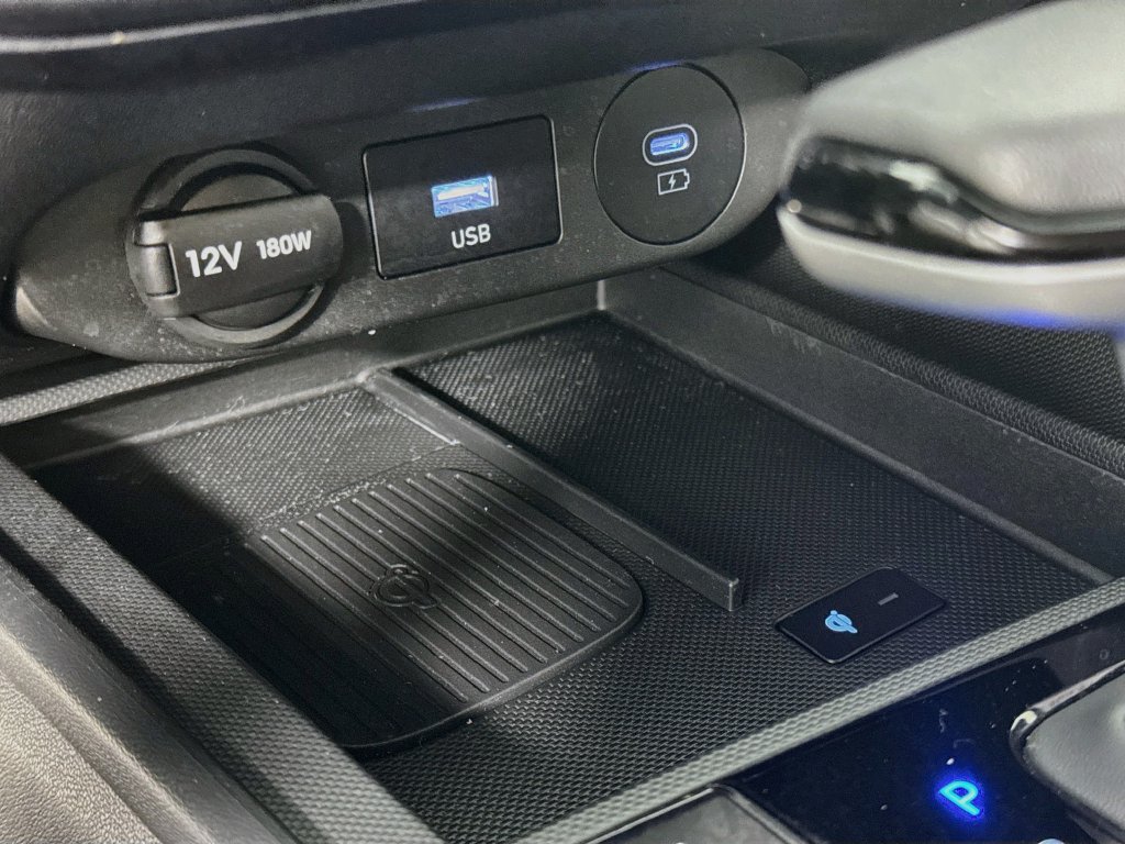 Certified 2026 Hyundai Elantra Sport FWD image 34