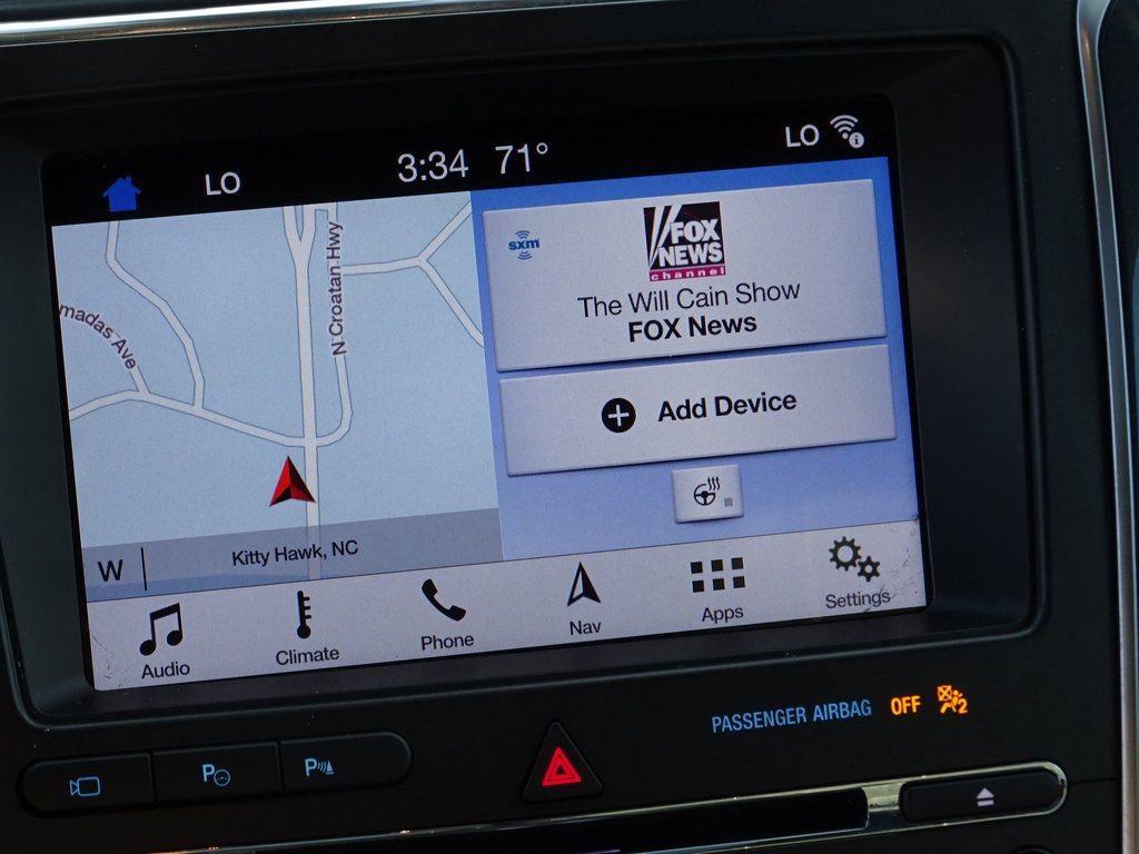 Used 2018 Ford Explorer Platinum image 25